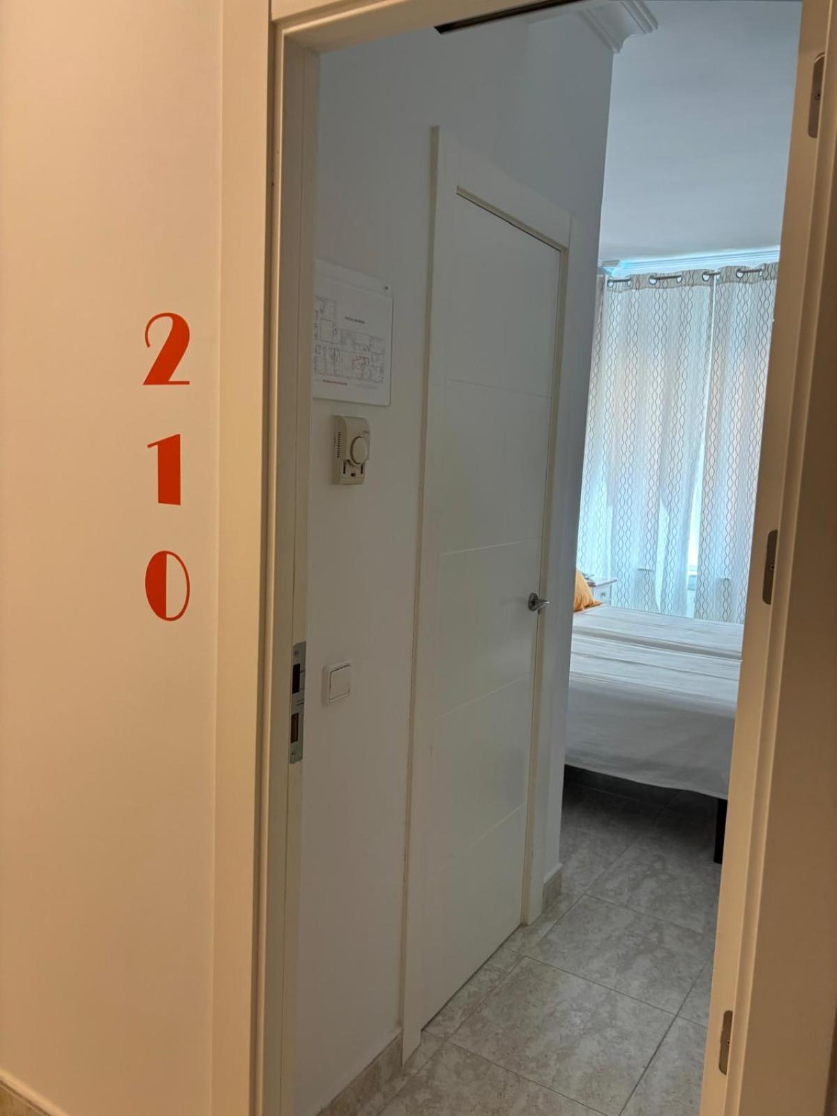 Hostal Barrera مدريد المظهر الخارجي الصورة
