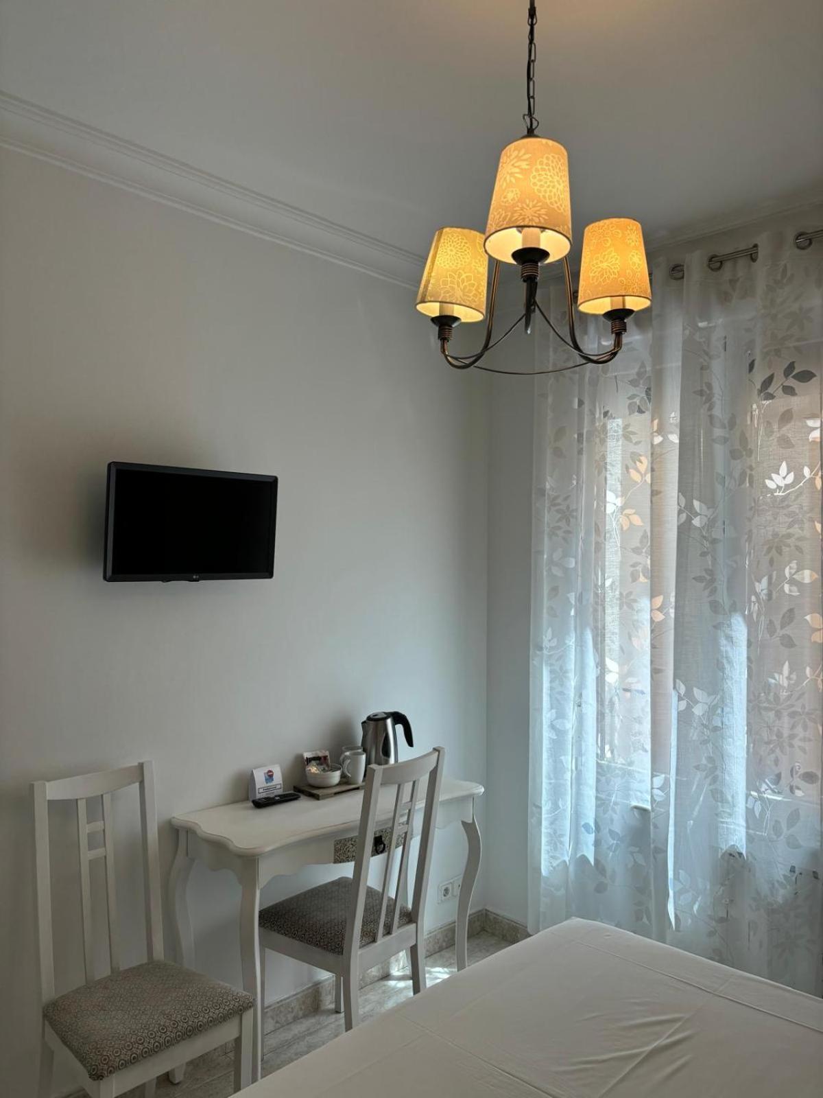 Hostal Barrera مدريد المظهر الخارجي الصورة