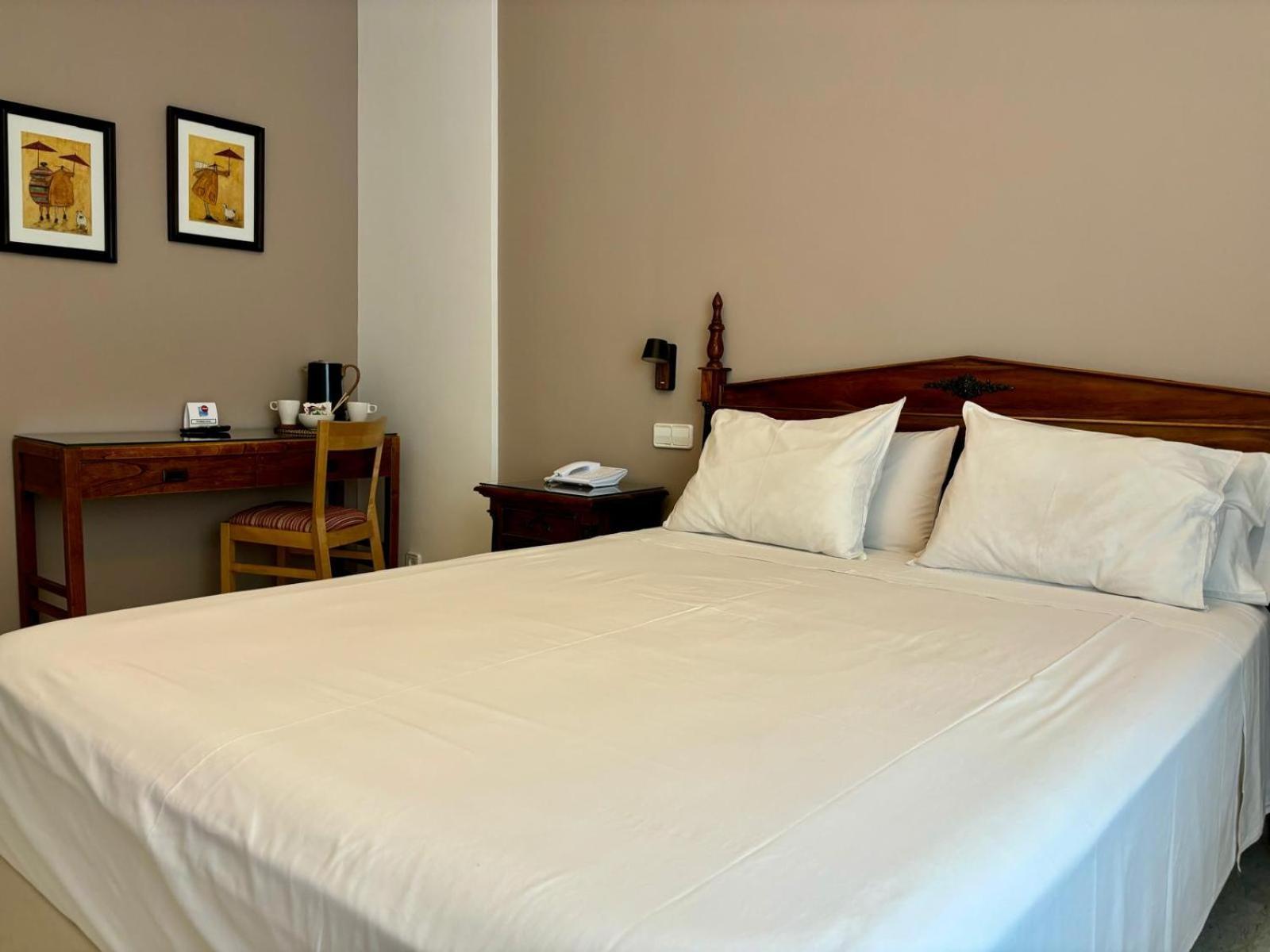 Hostal Barrera مدريد المظهر الخارجي الصورة